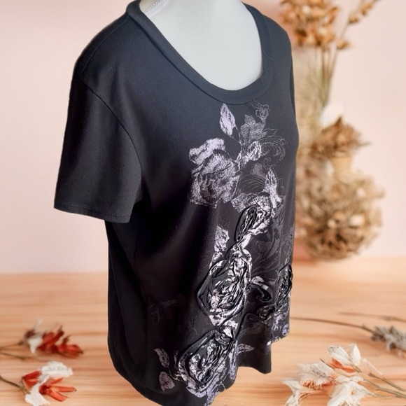 Brittany Black Elegant Dark Top - Picture 4 of 5